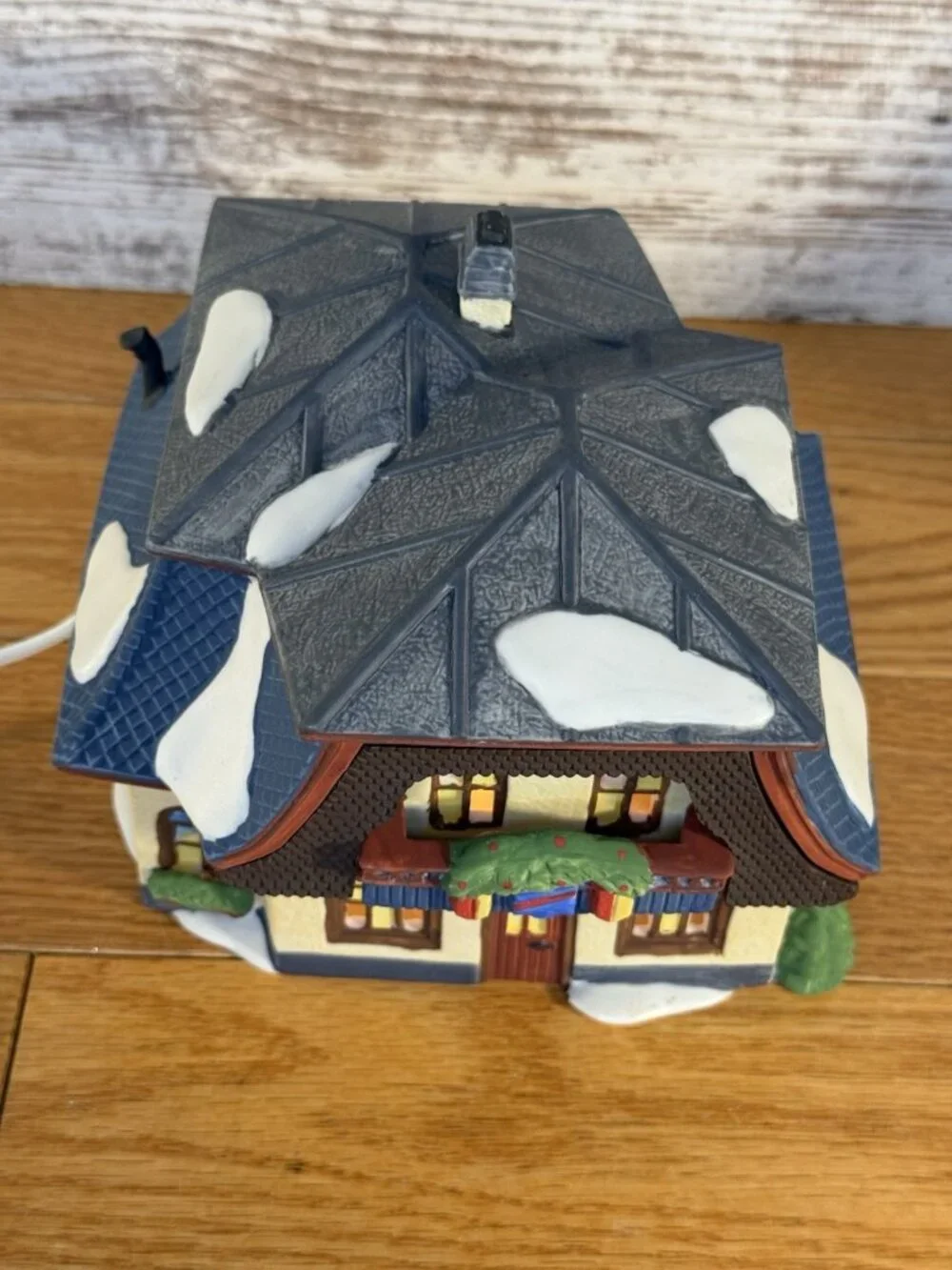 Dept 56 Alpine Village 1994 Bakery And Chocolate Shop 5614-6 Christmas Village